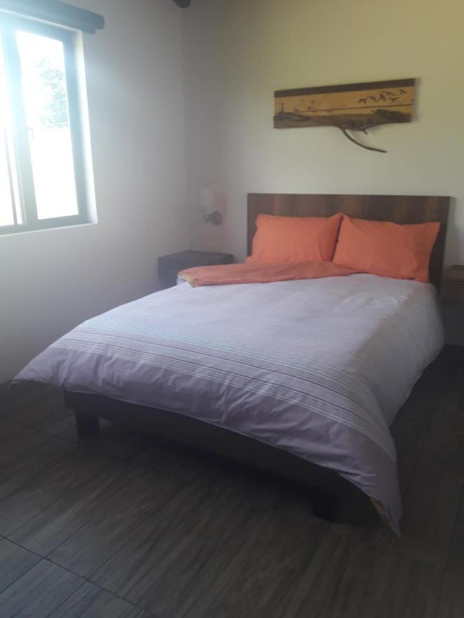 Quinta La Gardenia Hotel Puembo ภายนอก รูปภาพ